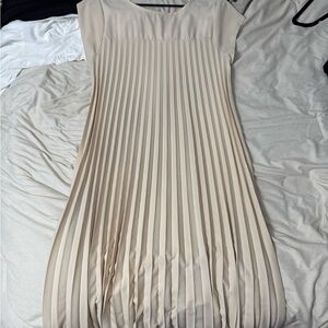 SHEIN Cream Pleated Maxi Dress